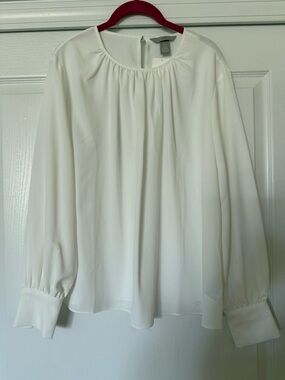 Brand New H & M Elegant White Blouse with Gathered Neckline